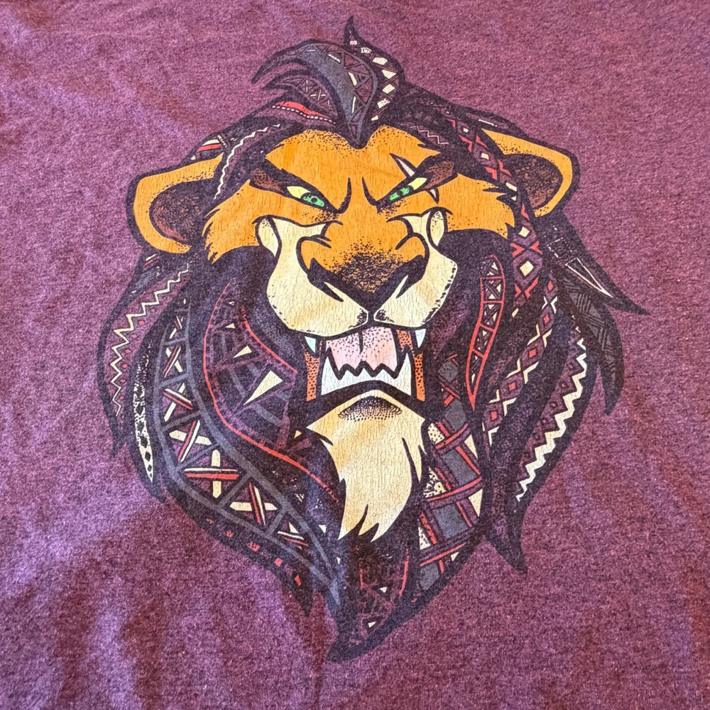 Disney Lion King Scar Graphic T-Shirt Maroon Heather Tribal Art Mens Large